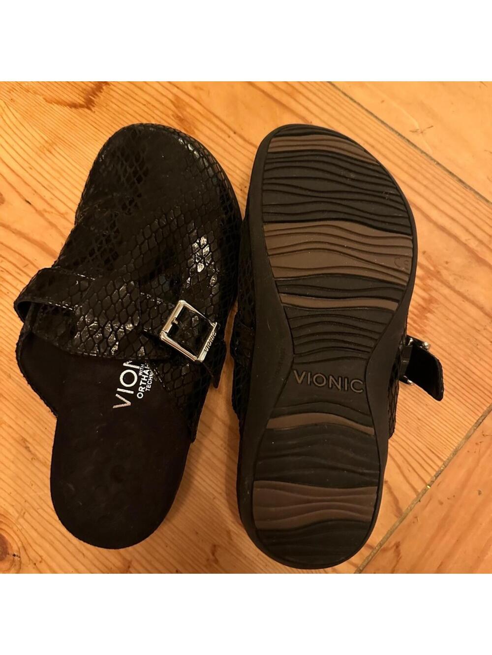 Vionic Black Pattern Mules with Buckle - Picture 4 of 5
